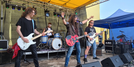 Summer fest v Dobříši: Hodně elektroniky i rocková psychedelie