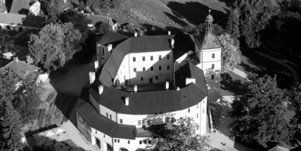 Věděli jste, že březnický zámek byl svědkem jednoho z největších milostných vzplanutí v dějinách Habsburků?