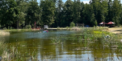 Většina středočeských přírodních koupališť má vodu vhodnou ke koupání