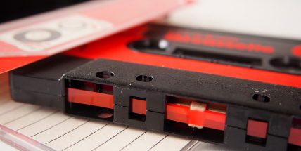 Audiokazety se díky sběratelům a nostalgii vracejí na hudební trh