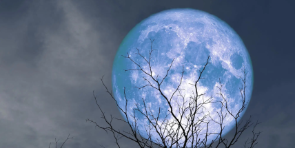 Nebeská podívaná: V noci ze středy na čtvrtek bude možné pozorovat takzvaný modrý Měsíc