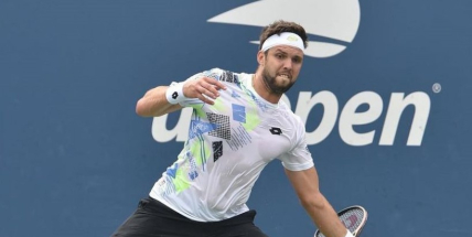 Utáhl jsem to hlavou, která velice často bojuje proti mně, těší Veselého