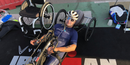 180 km na kole v horách s převýšením 2500 m je pro handicapované sportovce brutalita