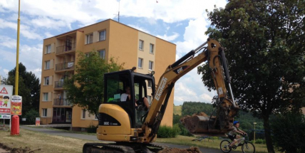 Ve Školní ulici se již pracuje, parkovací místa budou hotová do konce prázdnin