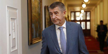 Babiš: Vláda by měla okamžitě odstoupit, Fiala nekomunikuje a zemi škodí