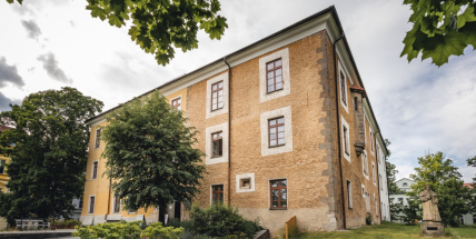 Galerie představí středověké Ernestinum ve virtuální realitě a dílo Jiřího Kobra