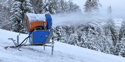 O víkendu se bude lyžovat ve všech středočeských lyžařských areálech