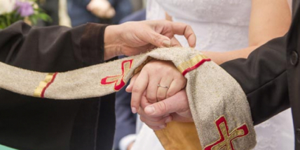 Na Svátek Svaté rodiny se obnovují manželské sliby