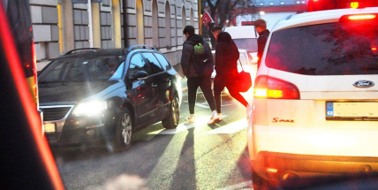 Příbramští policisté se při bezpečnostní akci zaměřili na chodce