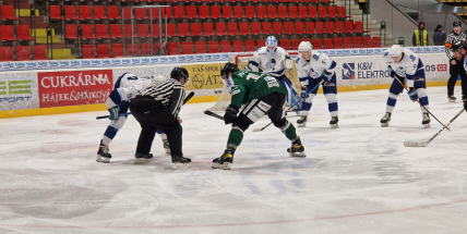 Baník v prvním kole nadstavby deklasoval Mostecké Lvy 8:3