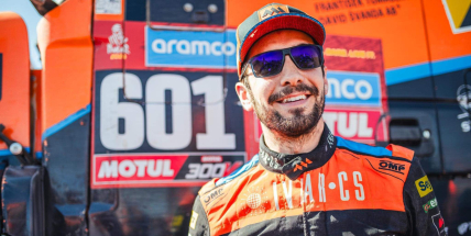 Macík po životní výhře: Byl to nejsložitější Dakar, pro nás ale byl jednoduchý