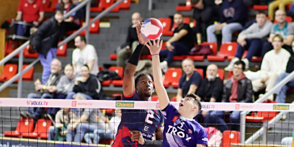 Lvi si málem znovu vylámali drápky na Kocourech a odjíždějí z Příbrami s těsnou výhrou 3:2