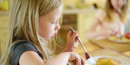 Z projektu Obědy do škol ve Středočeském kraji dostane podporu 261 dětí