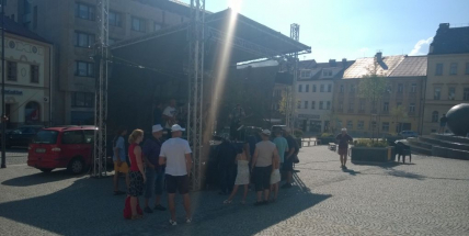 Většina čtenářů si myslí, že nákup pódia je plýtvání penězi