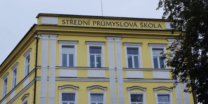 Končí termín pro první kolo podávání přihlášek na střední školy