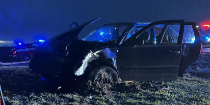 U obce Pečice se střetla dvě auta, dva zranění