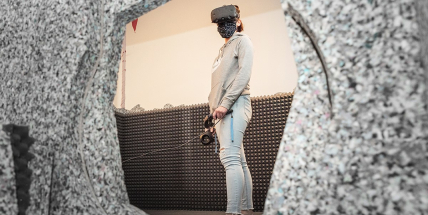 V příbramské galerii končí expozice virtuální reality Měkká aréna