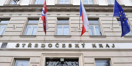 Středočeský kraj nebude dávat podnět k ÚOHS kvůli zakázce na audit u cestářů