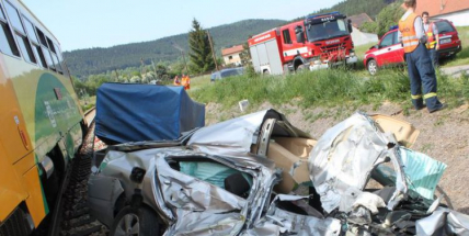 Policisté řešili dvě vážné dopravní nehody