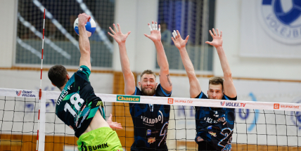 Kladno uteklo Příbrami ze čtyř mečbolů a připisuje si první vítězství