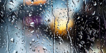 Počasí zůstane oblačné a chladné, přeháňky mohou být i se sněhem