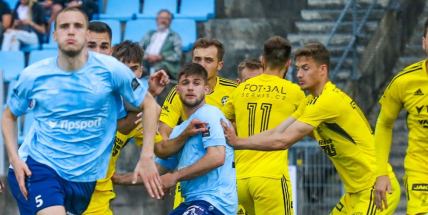 Fotbalistům Příbrami hrozí pád z druhé ligy