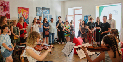 Festival Odraz se letos usídlí na barokním zámku, nabídne i dětský den