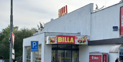 Inspektoři uzavřeli část příbramské Billy, našli tam mrtvý hmyz a kontaminované potraviny