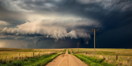 Silné bouřky může dnes doprovodit krupobití a intenzivní déšť