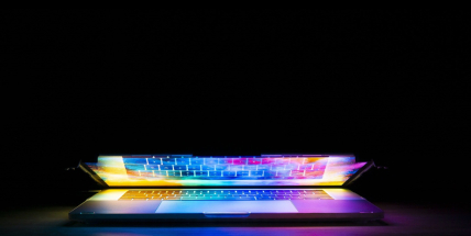 Jak digitální technologie ovlivňují lidský mozek? Waldorfská škola uvede přednášku neurologa Martina Jana Stránského