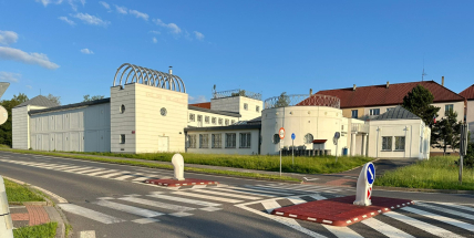 Příbramský archiv vystaví kuriózní školní omluvenky nebo knihy cti a hany