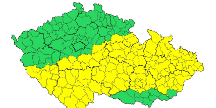 Většinu Česka zasáhnou ve čtvrtek večer a noci na pátek silné bouřky