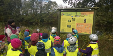 Lesopark má svojí naučnou stezku, dnes byla otevřena