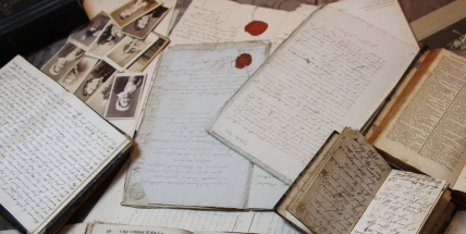 S příbramskou archivářkou proniknete do tajů starých dokumentů. I těch psaných švabachem