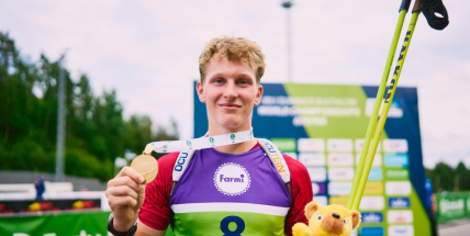 Mistr světa v biatlonu, druhé místo na Vueltě, střelnice u Litavky