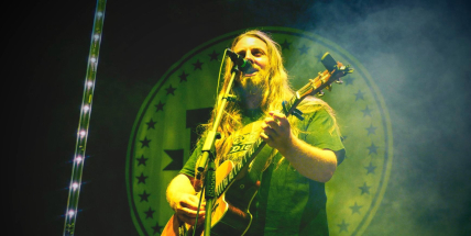 Divokej Bill zrušil pro nepřízeň počasí páteční koncert v Příbrami