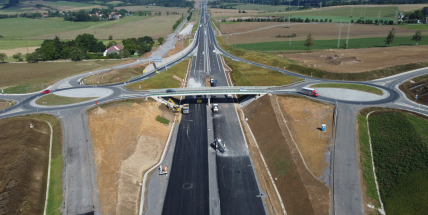 Další úseky vznikající dálnice D4 budou v rámci dočasných dopravních opatření zprovozněny pro dopravu