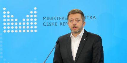 Rakušan: Hasičům a policistům se zvednou platy o 2500 korun