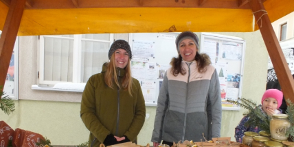 Vánoční jarmark v Rožmitále nabídne výrobky řemeslníků. Tradičně pokřtí nové regionální knihy