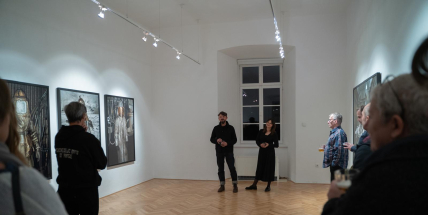 Výstava Václava Jiráska v Příbrami zachycuje tovární haly i tváře dělníků