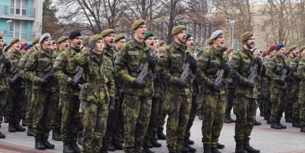 Armádě 20 let od zrušení základní služby ubývá lidí v povinné záloze