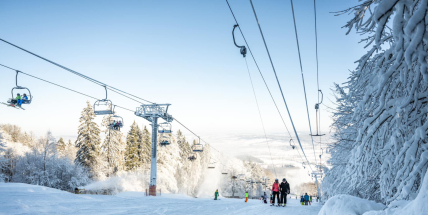 Monínec i Šibeniční vrch hlásí dobré podmínky k lyžování