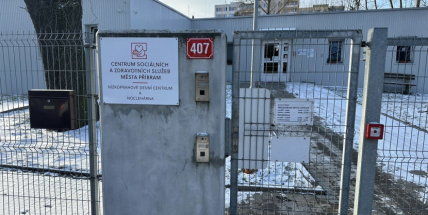 Nízkoprahové centrum v Příbrami řeší nedostatek teplého oblečení a potravin