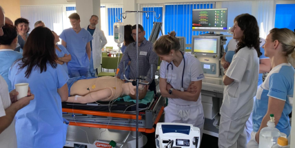 Zdravotnické odbory vyzvaly Středočeský kraj, aby přispěl na mzdy v nemocnicích