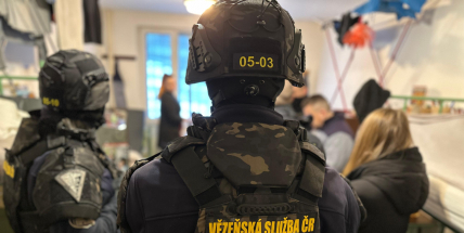 Bilance zásahu v příbramské věznici: 12 obviněných, vysoký stupeň koordinace, množství zainteresovaných osob i zajištěný půl milion
