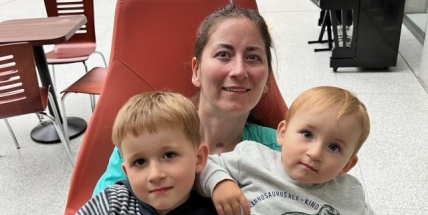 Naděje pro maminku z Lazska: Po mozkové příhodě rodina prosí o pomoc