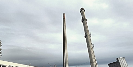 V Dobříši odstřelí 65 metrů vysoký komín bývalé teplárny