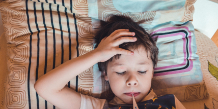 Příbramsko hlásí nejvyšší nemocnost. Zákaz návštěv v nemocnici, do domova seniorů jen s respirátorem