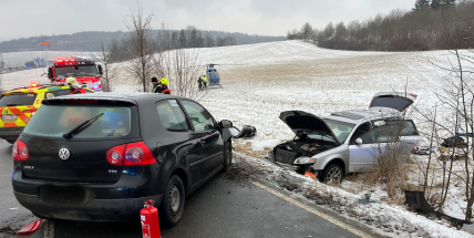 U dopravní nehody v Jinecké ulici zasahovaly dva vrtulníky záchranářů