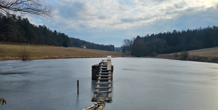 Voda se vrací do krajiny: Příbram revitalizuje rybníky za 18 milionů